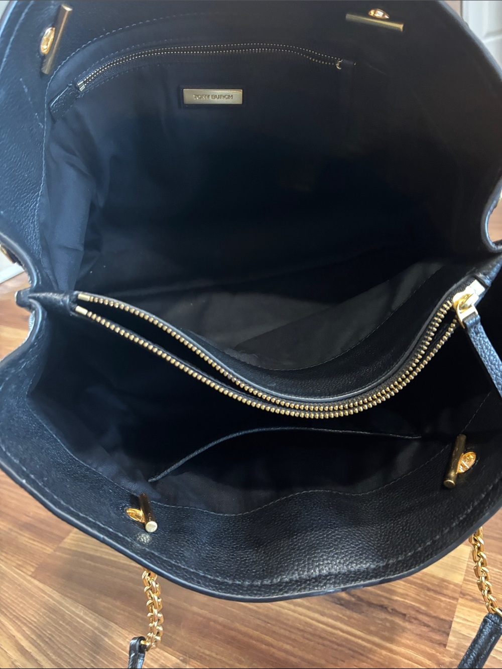 Tory Burch Dark Navy Almost Black Leather Tote with Gold Logo & Chain Straps - Picture 3 of 12